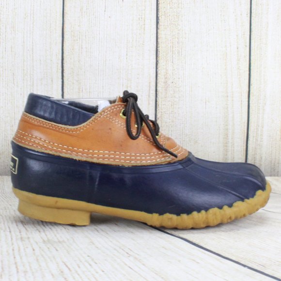 L.L. Bean Shoes - LL BEAN Padded Ankle Duck Lined Boots Size 8